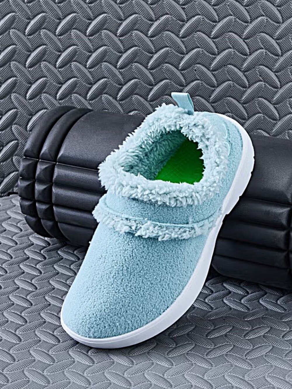 OOFOS Recovery Oocoozie Low Slip On Shoes -Mist-